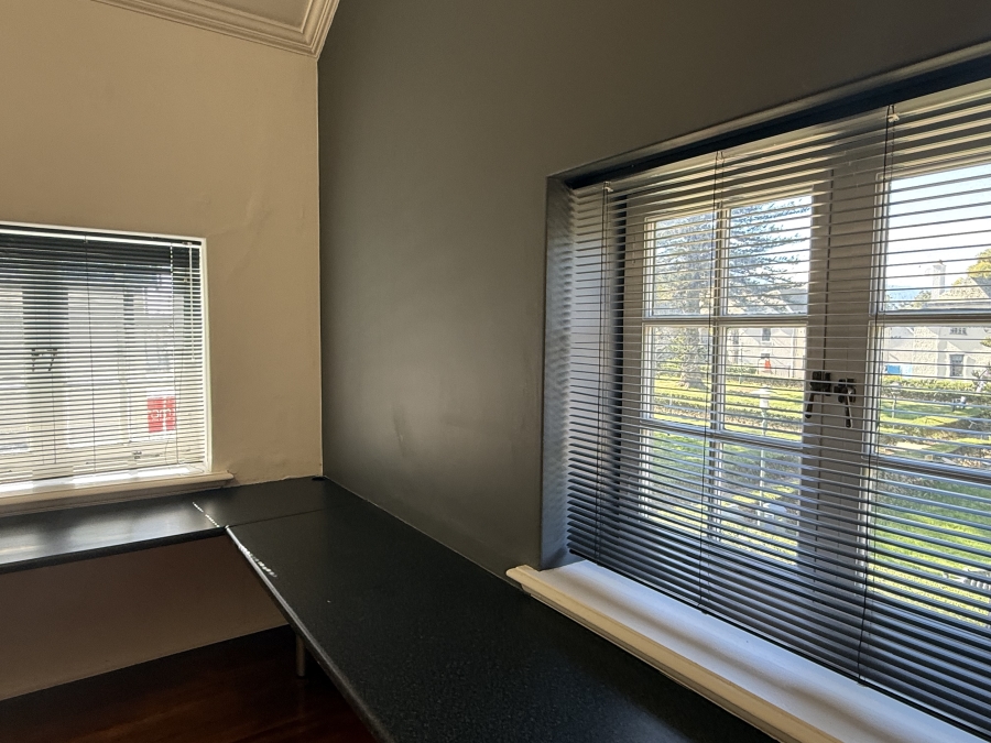 To Let Commercial Property for Rent in Paardevlei Western Cape